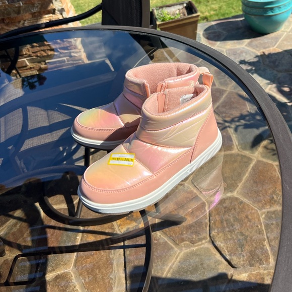 CAT & JACK GIRL BOOTS SIZE 3. These are new but the tags are missing. - Picture 7 of 10